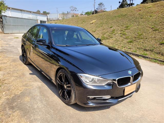 320I 3B11 20122013